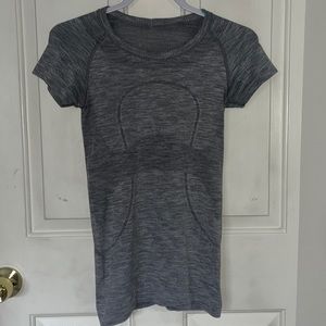 Lululemon Swiftly Tech Short Sleeve.